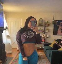 Clara - escort in Liverpool