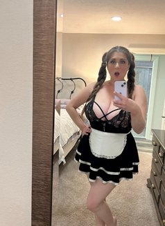 Clara - escort in Manchester Photo 1 of 4