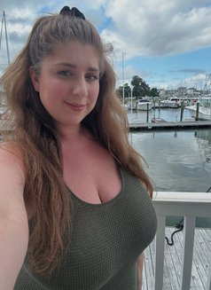 Clara - escort in Manchester Photo 4 of 4