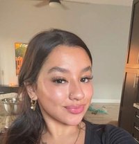 Clara - escort in Cairo