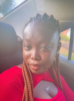 Clara - puta in Cairo Photo 3 of 4