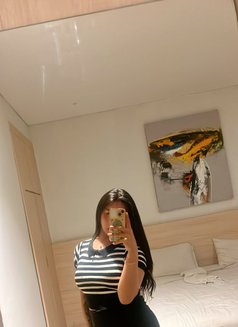 Clara Fox - Acompañantes transexual in Bali Photo 10 of 12