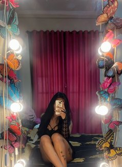 Clara Fox - Acompañantes transexual in Bali Photo 25 of 30
