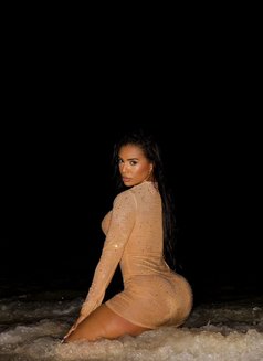 Clara indipendant Brazilian 🇧🇷 - puta in Dubai Photo 3 of 9