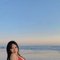 Clara - puta in Bali Photo 1 of 5
