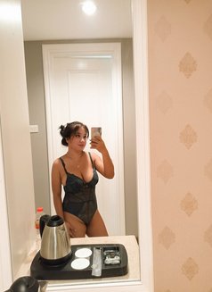 Clara Curvy Girl - escort in Bali Photo 2 of 7