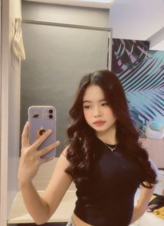 Clara - escort in Bali Photo 4 of 5