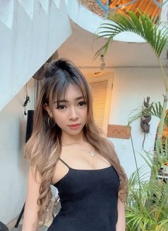 Clara - escort in Bali Photo 3 of 5