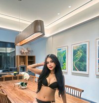 Clara - escort in Bali