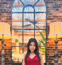 Clara - escort in Bali