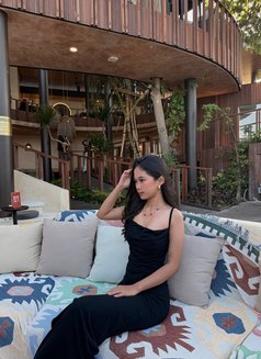 Clara - companion in Bali Photo 1 of 7