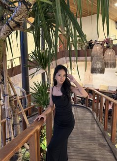 Clara - companion in Bali Photo 3 of 7