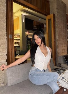 Clara - puta in Jakarta Photo 1 of 4