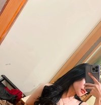Clara - escort in Bali