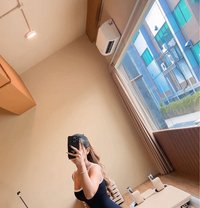 Happy Friday ! Lets GFE - escort in Singapore Photo 4 of 5