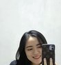 Clara - Masajista in Surabaya Photo 2 of 2