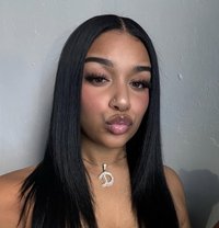 Clara - escort in Muscat