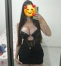 Clara - puta in Doha Photo 1 of 1