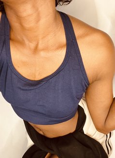 Best cam session with kyle - escort in Colombo Photo 16 of 19