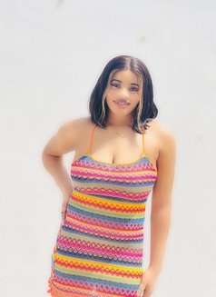Clara - escort in Muscat Photo 1 of 3
