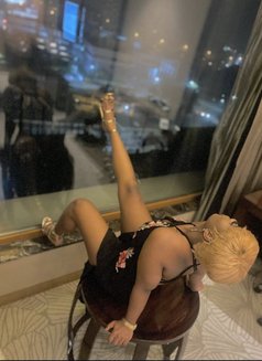 Clara - puta in Dar es Salaam Photo 5 of 6