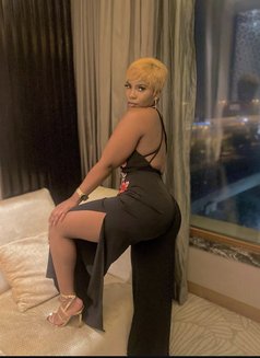 Clara - puta in Dar es Salaam Photo 6 of 6