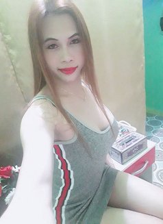 Clara Top Asian - Transsexual escort in Dubai Photo 3 of 9