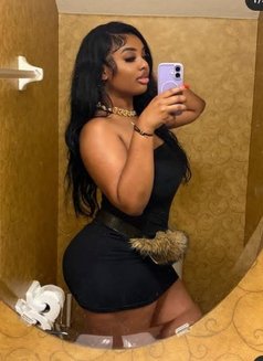 Clara - puta in Visakhapatnam Photo 5 of 5