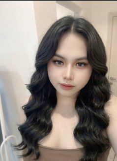 Claraaa - Transsexual escort in Bali Photo 2 of 4