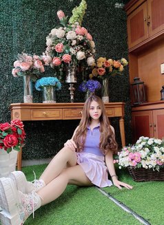 I am Clarissa Fancy & Exclusive Girl - puta in Bali Photo 8 of 12