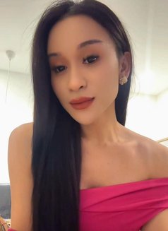 Clarista Just Arrive - Transsexual escort in Bali Photo 4 of 6