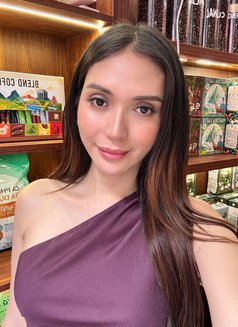 Classic Beauty - escort in Hanoi Photo 9 of 15