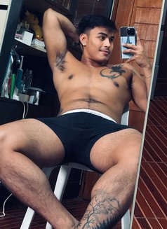 ClassOF_Asia - Male escort in Singapore Photo 10 of 20