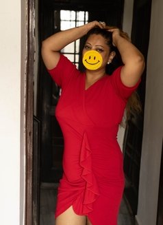 Classy and Highly Sophisticated Woman 32 - escort in Noida Photo 2 of 6