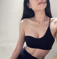 Sophisticated Wife in town - escort in Singapore
