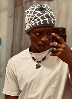 Classy badboy - Male escort in Abuja Photo 7 of 7