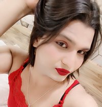 Classy khwahish - Transsexual escort in Surat