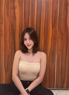 Classy Olivia - Acompañantes transexual in Hong Kong Photo 2 of 14
