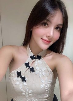 Classy Olivia - Acompañantes transexual in Hong Kong Photo 11 of 14