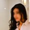 Classy Rithika - puta in Hyderabad Photo 2 of 4