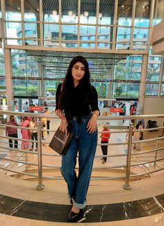 Classy Rithika - puta in Hyderabad Photo 5 of 11