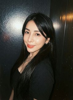 Classy Sasha for GFE - puta in Hong Kong Photo 9 of 10