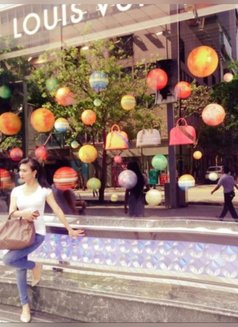 Classy She Male Stunning and Se Xy - Transsexual escort in Bali Photo 5 of 16