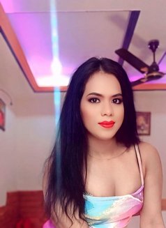 Classy Simmy - Transsexual escort in Rajkot Photo 2 of 15