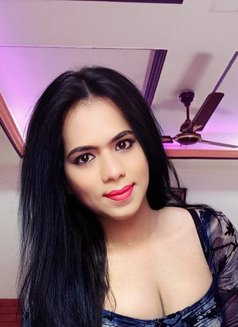 Classy Simmy - Transsexual escort in Rajkot Photo 4 of 15