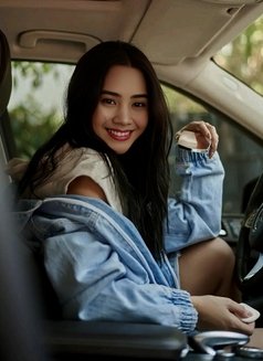 ClassyAnna - escort in Makati City Photo 8 of 9
