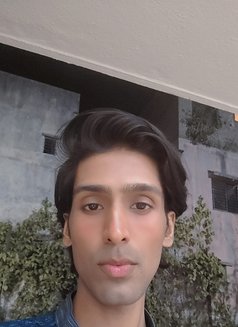 Classysugarbaby - Male escort in Mumbai Photo 3 of 4