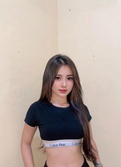 Claudia Cc - escort in Singapore Photo 5 of 10