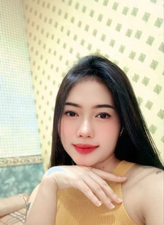 Claudia - puta in Jakarta Photo 1 of 6