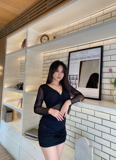 Claudia Lara - escort in Jakarta Photo 4 of 8